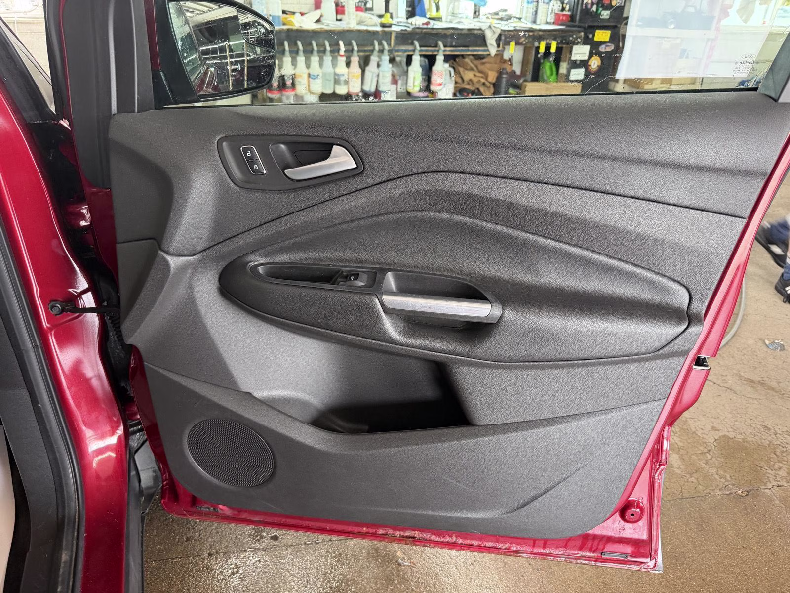 2015 Ruby Red Ford Escape SE 4X4 Crossover