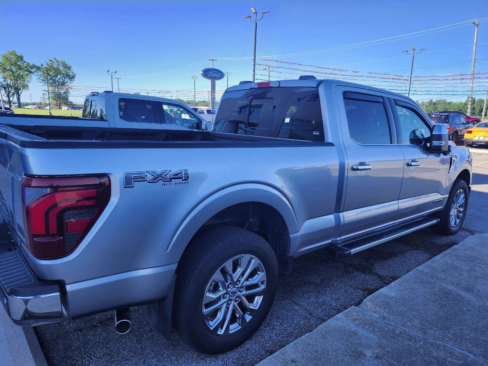 2025 Iconic Silver Ford F-150 LARIAT 4X4 Truck