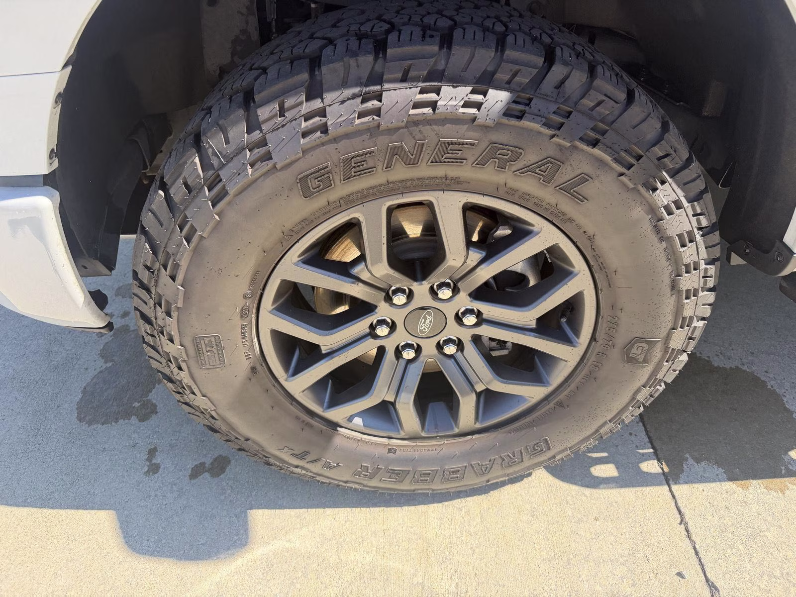 2024 Avalanche Gray Ford F-150 Tremor 4X4 Truck