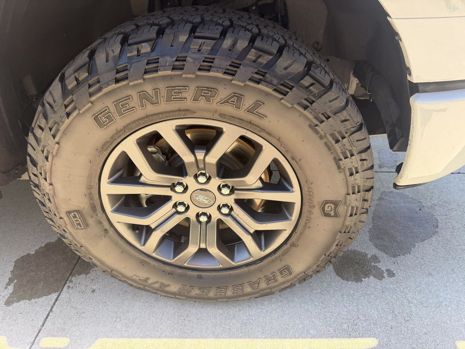 2024 Avalanche Gray Ford F-150 Tremor 4X4 Truck