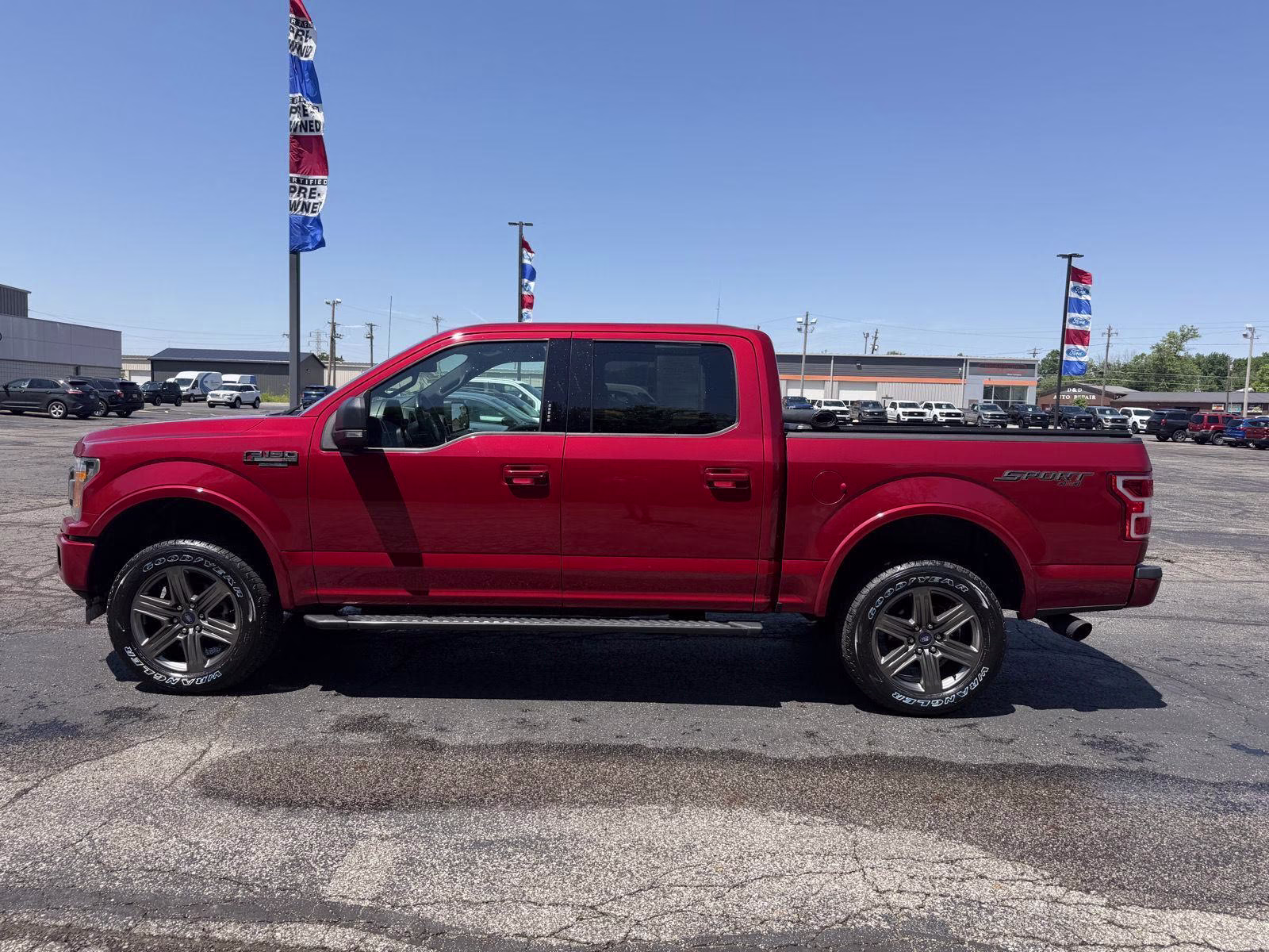 2020 Rapid Red Ford F150 SUPERCREW XLT 4X4 Truck
