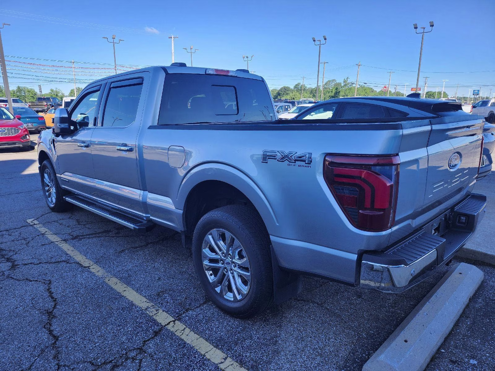 2025 Iconic Silver Ford F-150 LARIAT 4X4 Truck