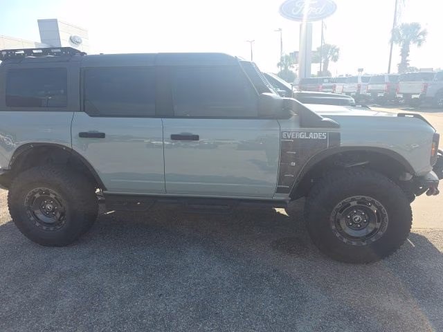 2024 Cactus Gray Ford Bronco Everglades 4X4 SUV