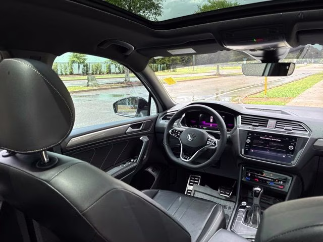 2022 White Volkswagen Tiguan 2.0T SE R-Line Black FWD SUV