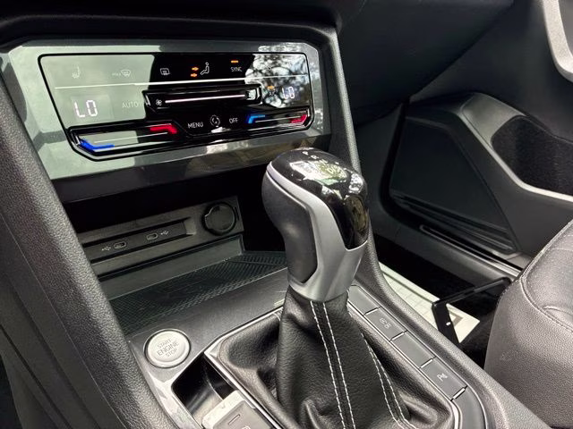 2022 White Volkswagen Tiguan 2.0T SE R-Line Black FWD SUV