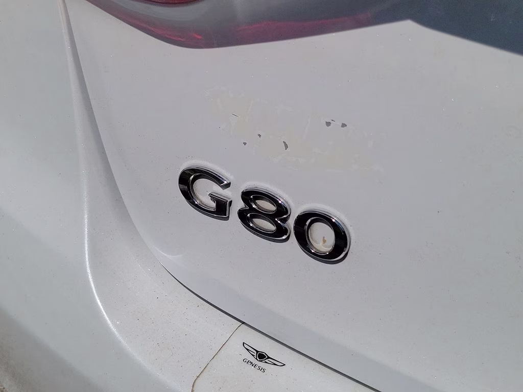 2018 Casablanca White Genesis G80 3.8L RWD Sedan