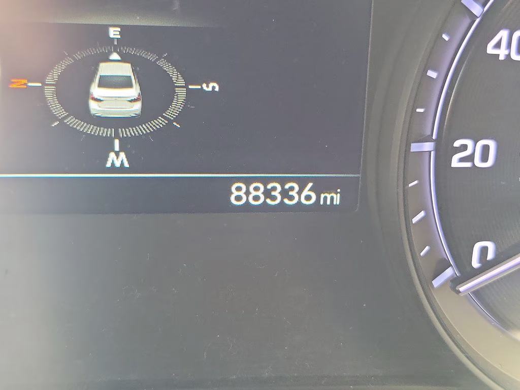 2018 Casablanca White Genesis G80 3.8L RWD Sedan