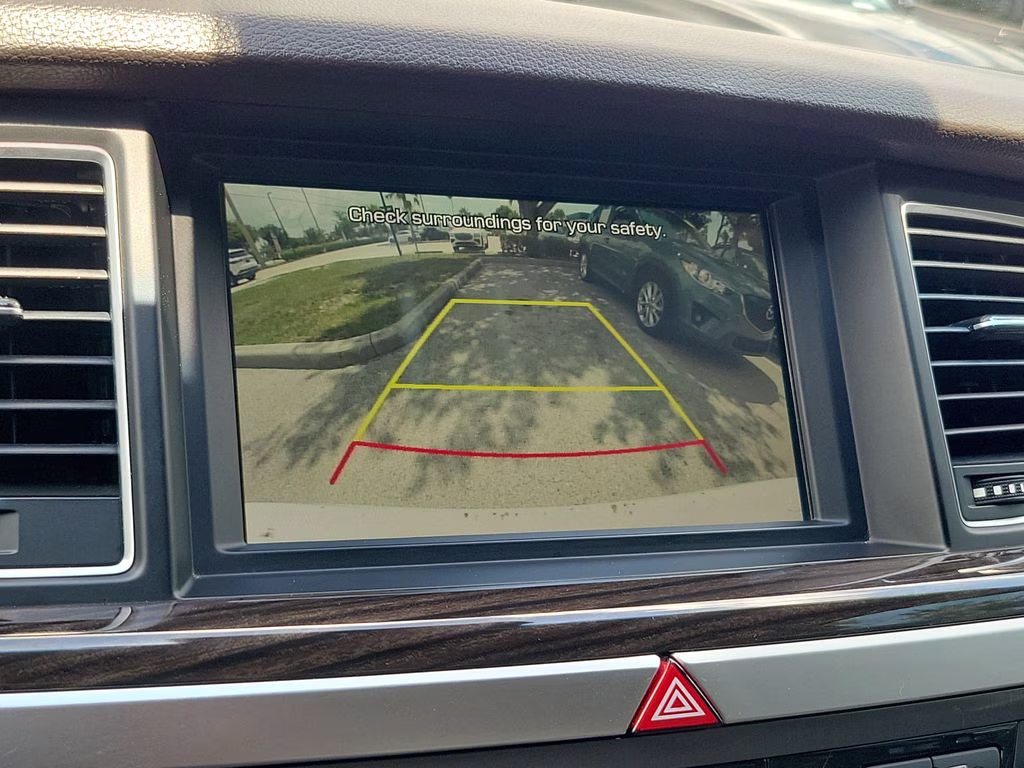 2018 Casablanca White Genesis G80 3.8L RWD Sedan