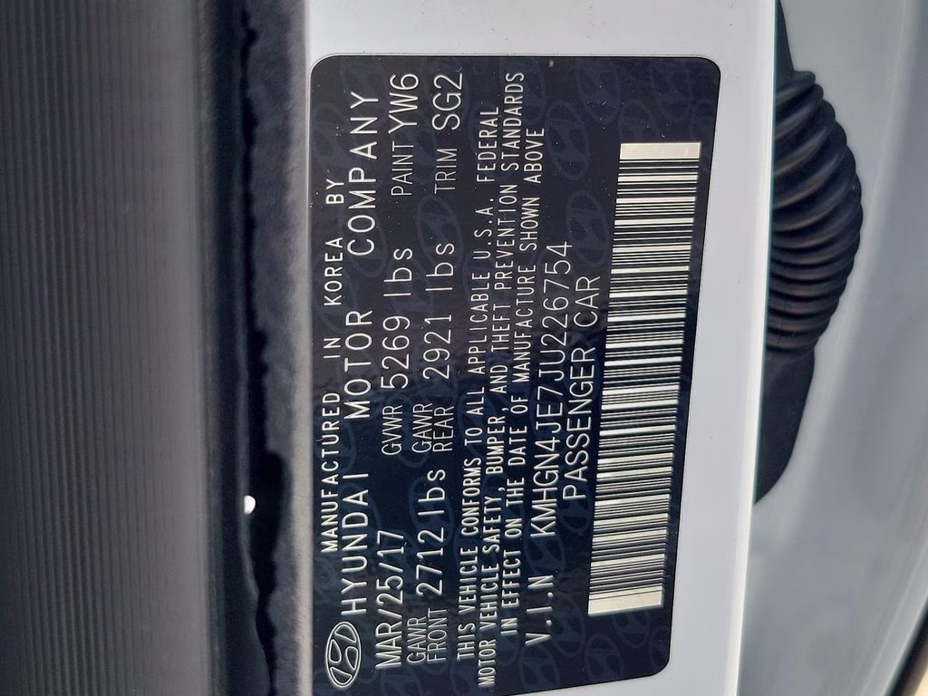 2018 Casablanca White Genesis G80 3.8L RWD Sedan