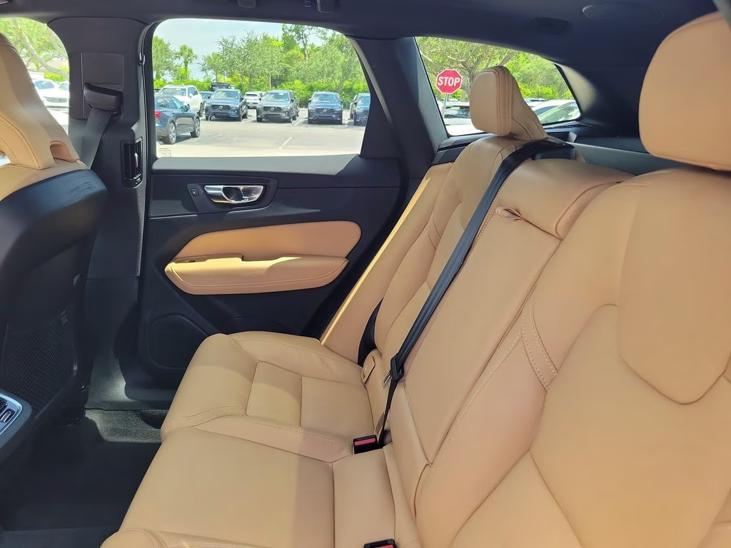 2023 Denim Blue Metallic Volvo XC60 Ultimate Bright Theme FWD SUV