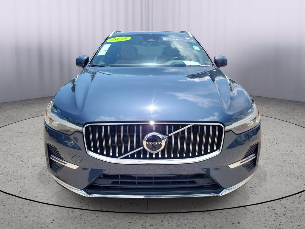 2023 Denim Blue Metallic Volvo XC60 Ultimate Bright Theme FWD SUV