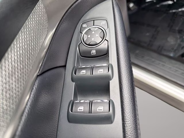 2019 Ingot Silver Ford Explorer XLT FWD SUV