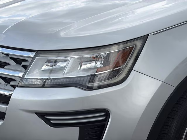 2019 Ingot Silver Ford Explorer XLT FWD SUV