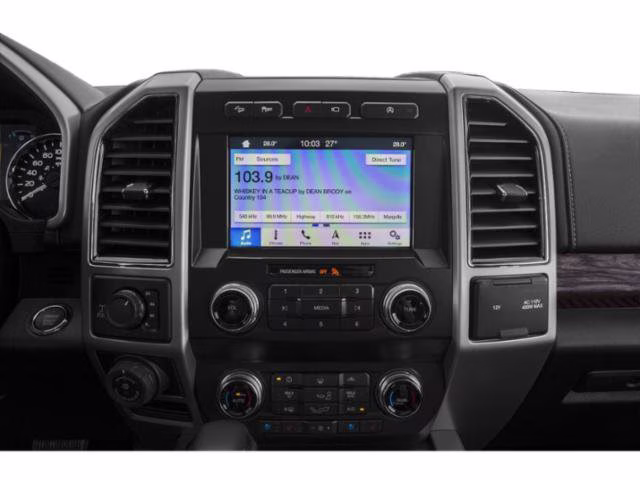 2018 Oxford White Ford F-150 Lariat 4X4 Truck