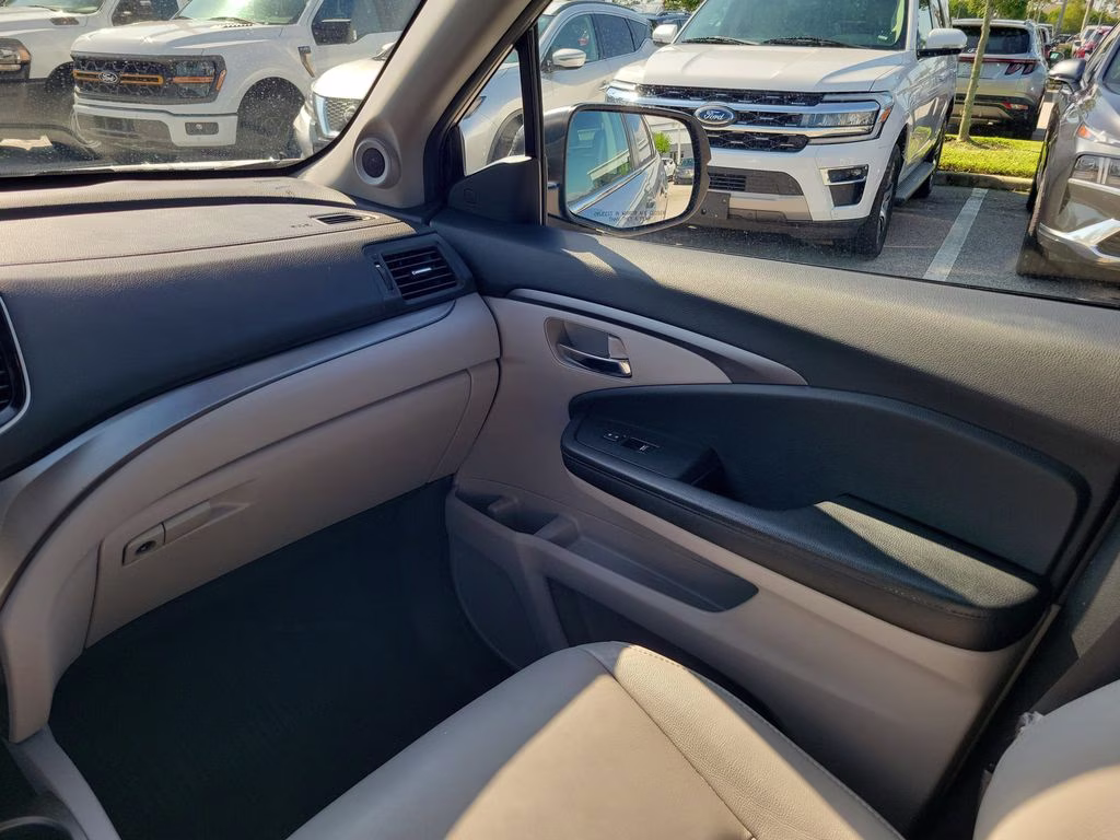 2022 Honda Pilot Special Edition FWD SUV