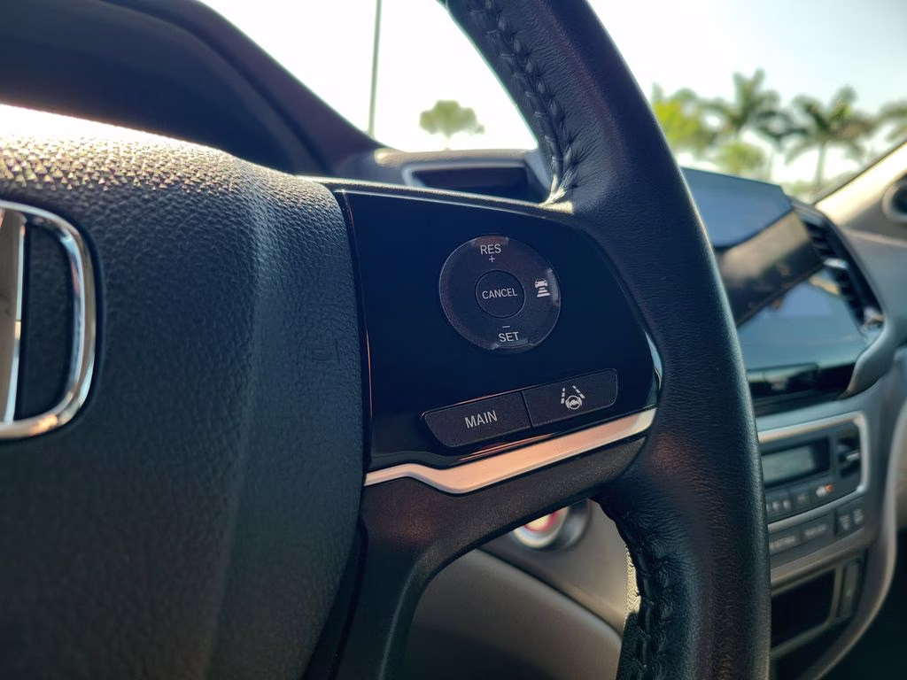 2022 Honda Pilot Special Edition FWD SUV