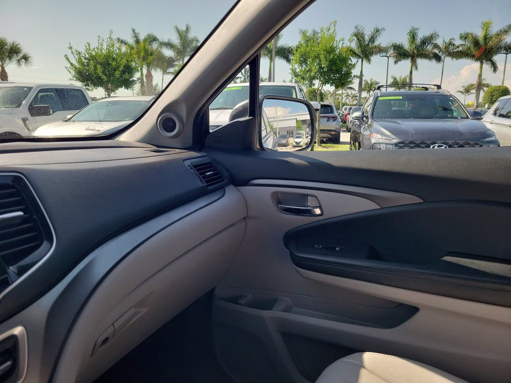 2022 Honda Pilot Special Edition FWD SUV