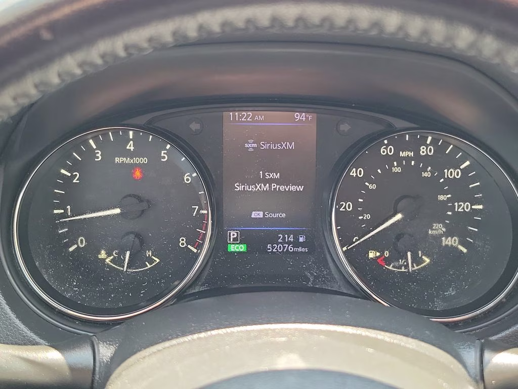2020 Glacier White Nissan Rogue SV FWD SUV