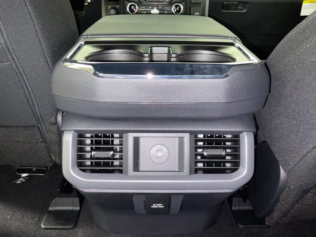 2026 Avalanche Ford F-150 XLT 4X4 Truck