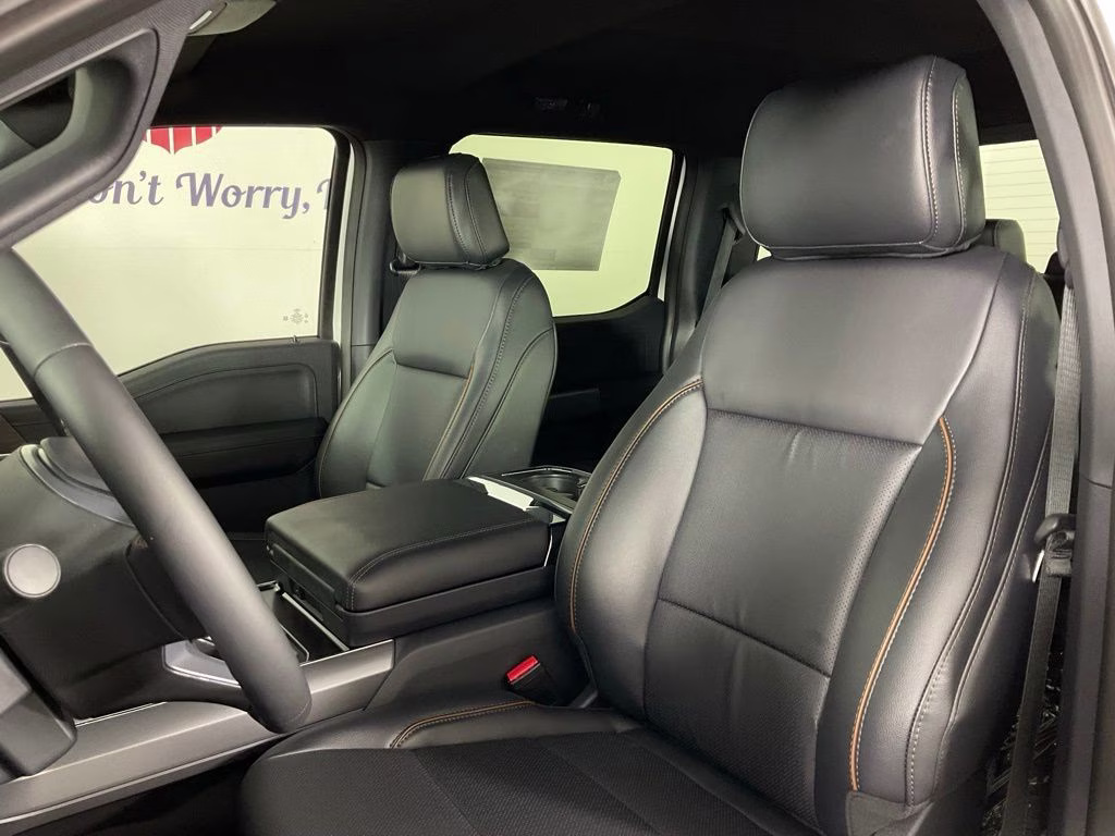 2026 White Metallic Ford F-150 Lariat 4X4 Truck