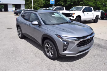 2026 Sterling Gray Metallic Chevrolet Trax LT FWD SUV