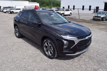 2026 Black Metallic Chevrolet Trax LT FWD SUV