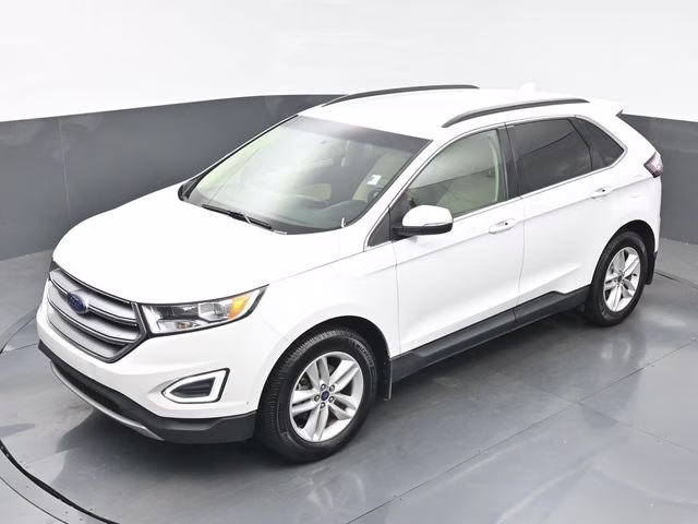 2018 Oxford White Ford Edge SEL FWD SUV