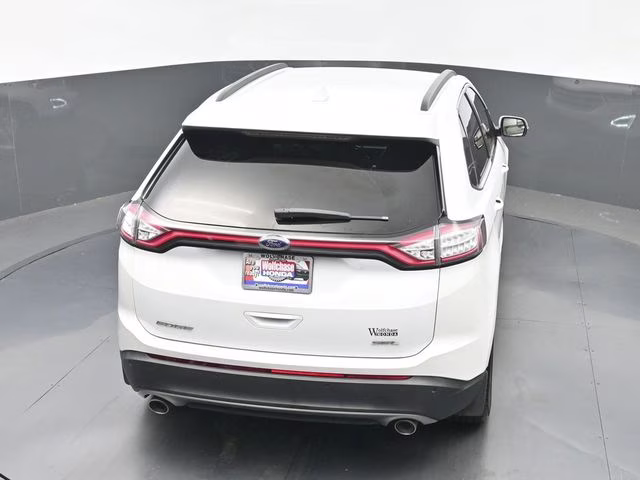 2018 Oxford White Ford Edge SEL FWD SUV