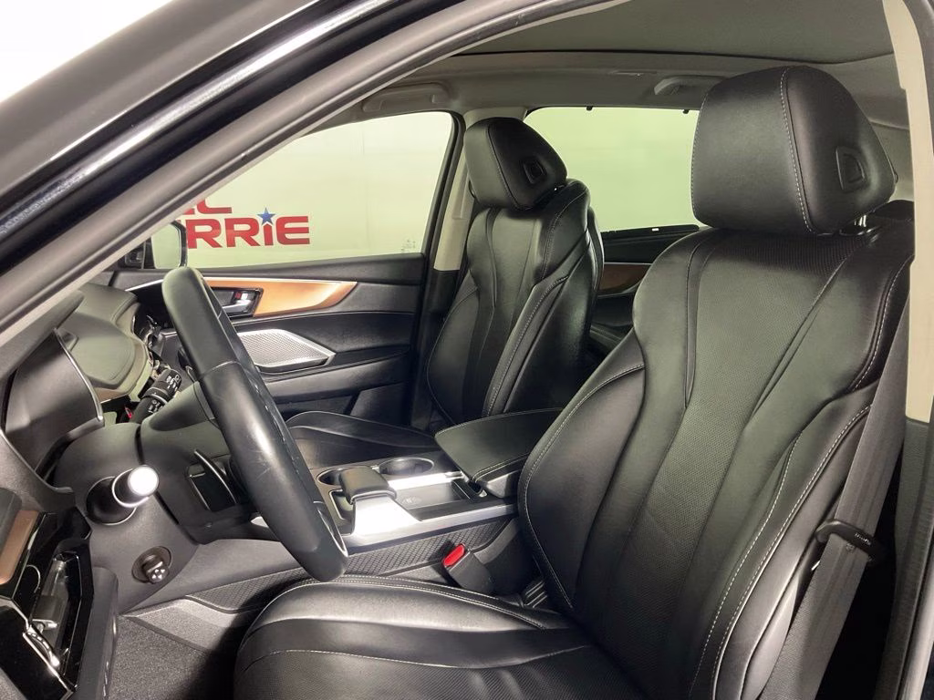 2022 Black Pearl Acura MDX Technology FWD SUV