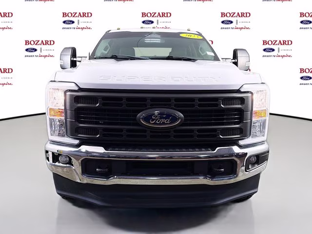 2023 Oxford White Ford Super Duty F-350 DRW XL 4X4 Truck