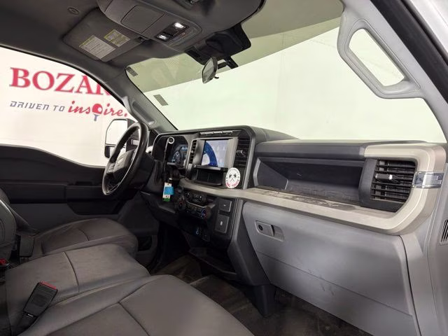 2023 Oxford White Ford Super Duty F-350 DRW XL DRW 4X4 Truck