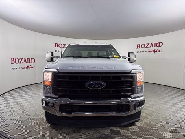 2023 Oxford White Ford Super Duty F-350 DRW XL DRW 4X4 Truck