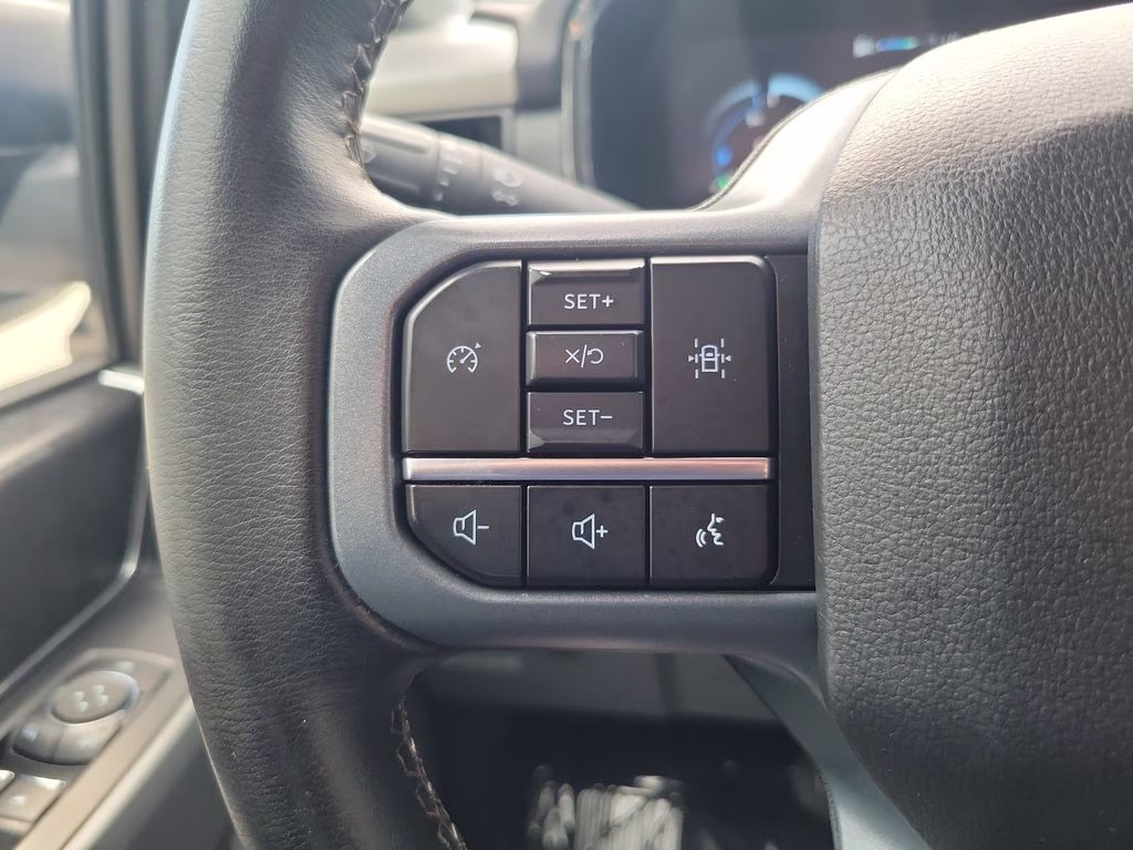 2023 Oxford White Ford F-150 Lightning XLT AWD Truck