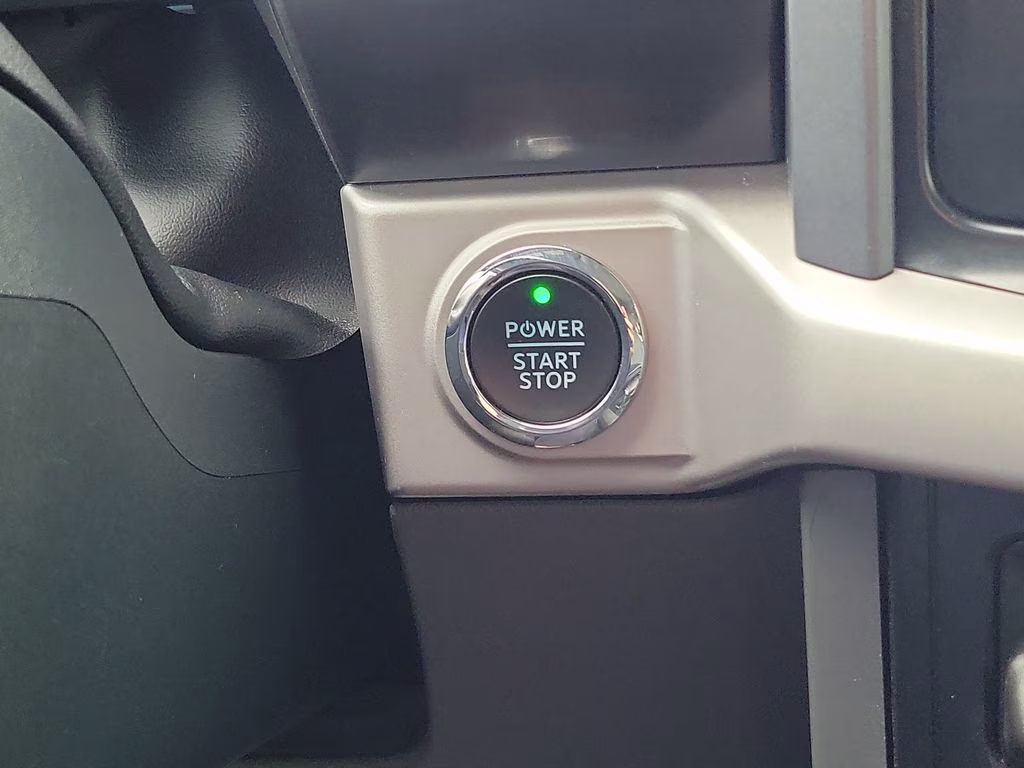2023 Oxford White Ford F-150 Lightning XLT AWD Truck