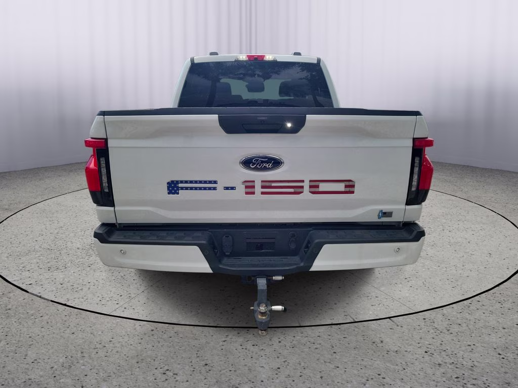 2023 Oxford White Ford F-150 Lightning XLT AWD Truck