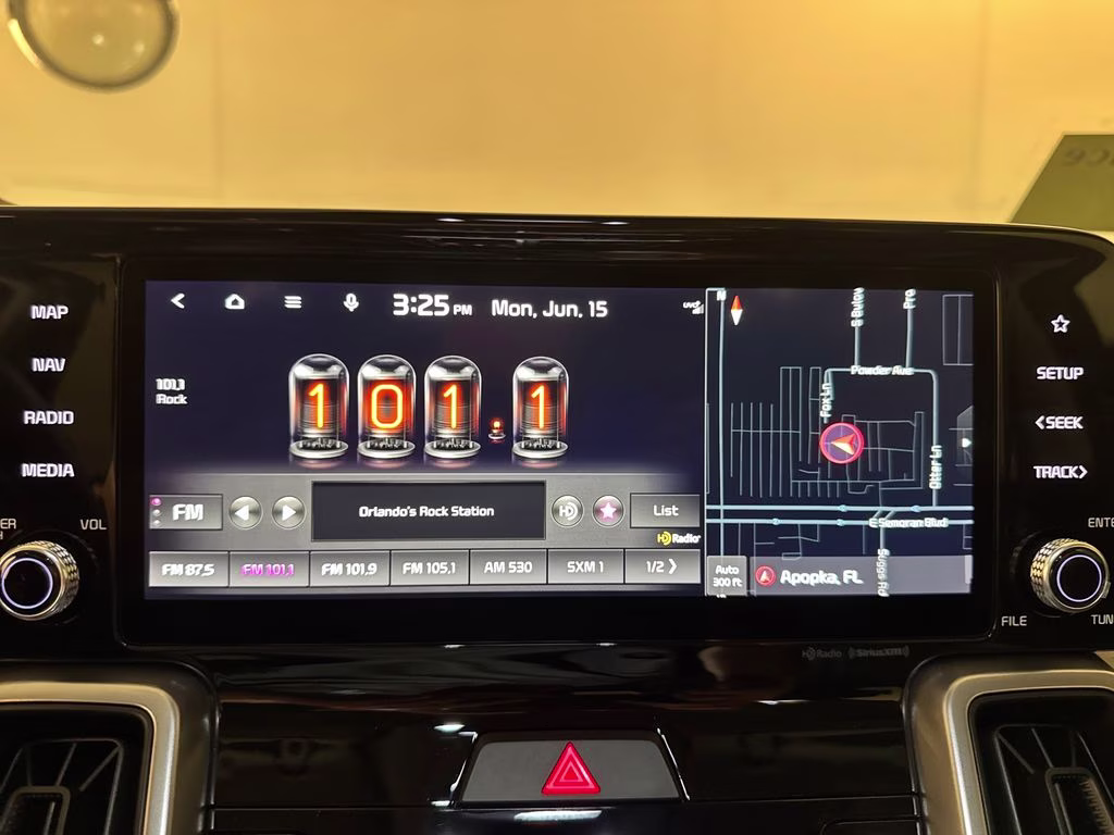 2022 Aruba Green Kia Sorento S AWD SUV