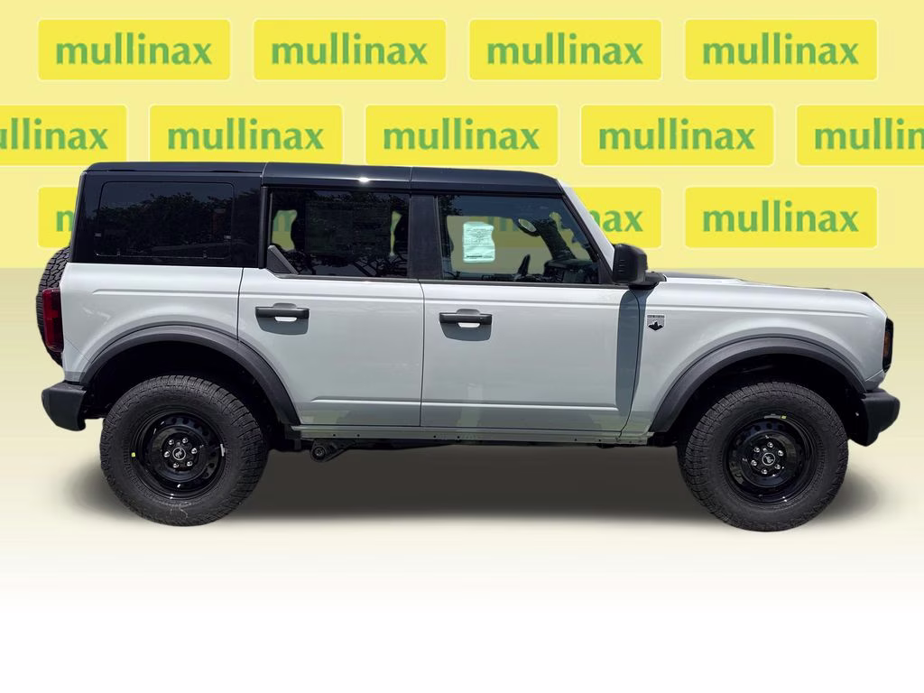 2026 Avalanche Gray Ford Bronco Big Bend 4X4 SUV