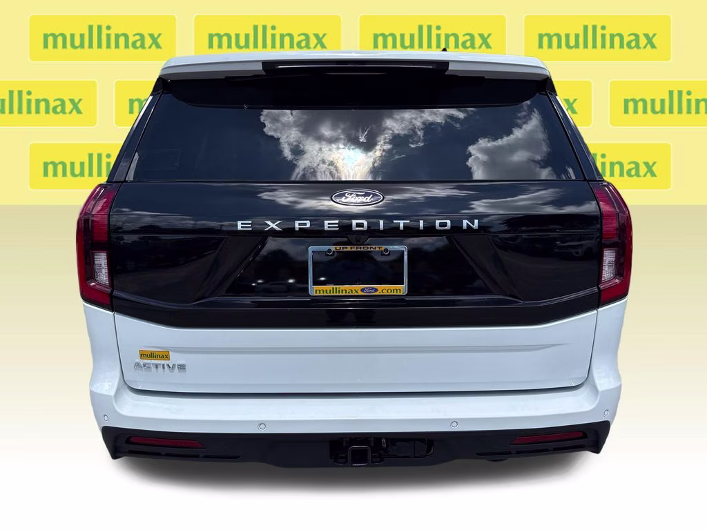 2026 Oxford White Ford Expedition Active RWD SUV