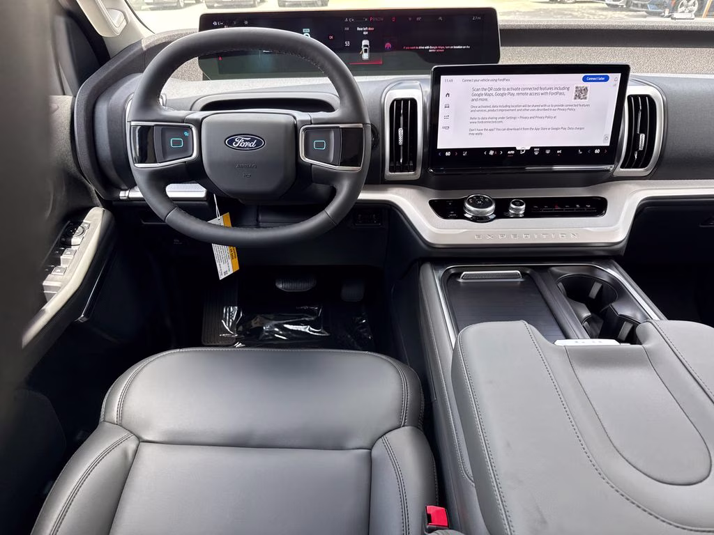 2026 Oxford White Ford Expedition Active RWD SUV