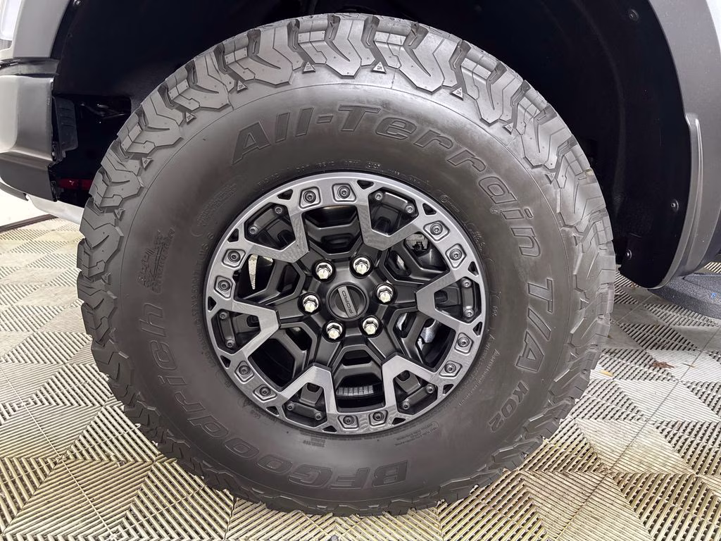2025 Black Metallic Ford F-150 Raptor 4X4 Truck
