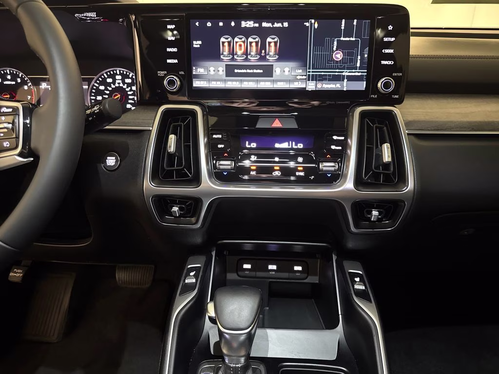 2022 Aruba Green Kia Sorento S AWD SUV