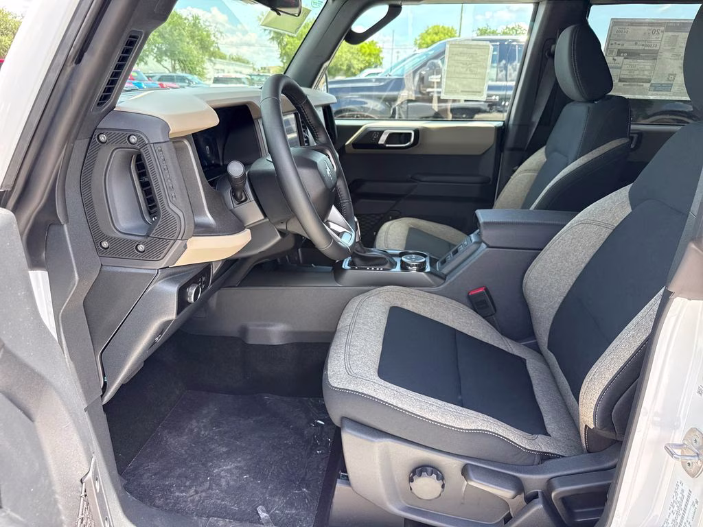2026 Oxford White Ford Bronco Big Bend 4X4 SUV