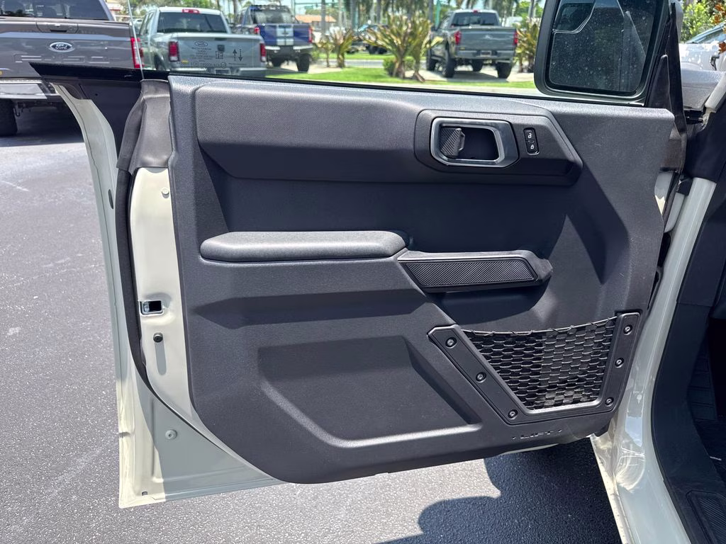 2026 Desert Sand Ford Bronco Big Bend 4X4 SUV