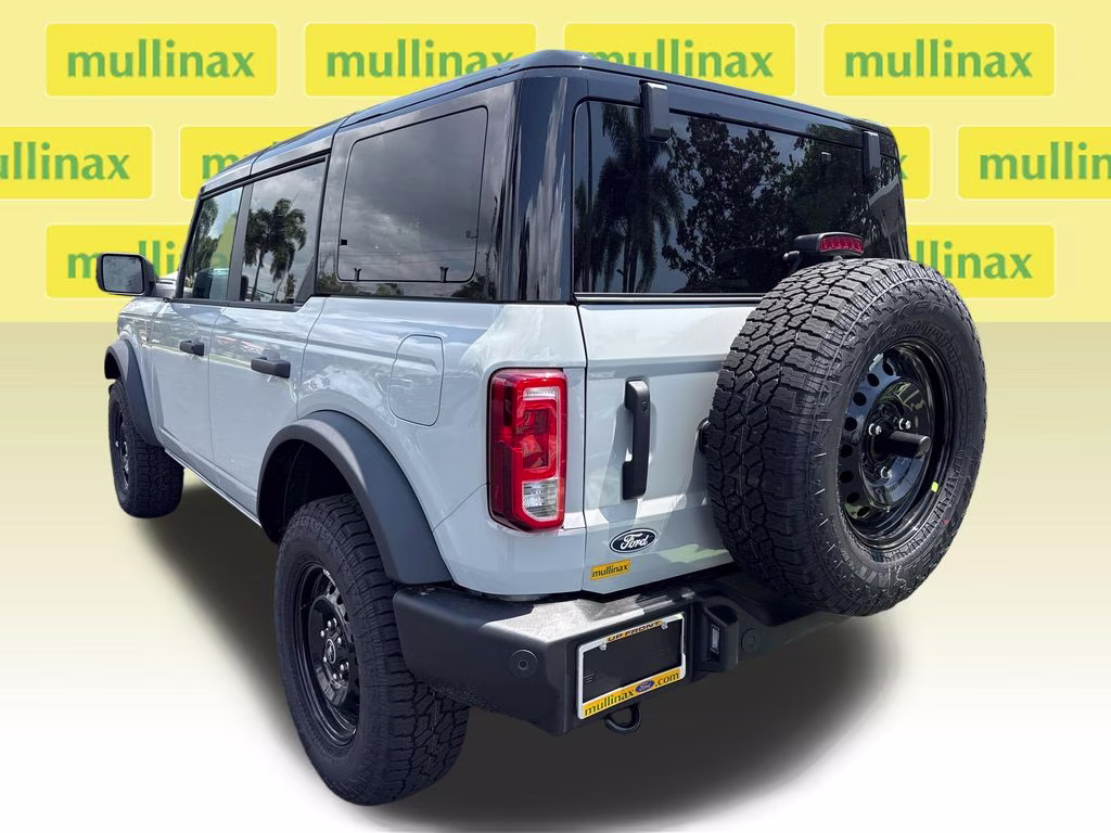 2026 Avalanche Gray Ford Bronco Big Bend 4X4 SUV