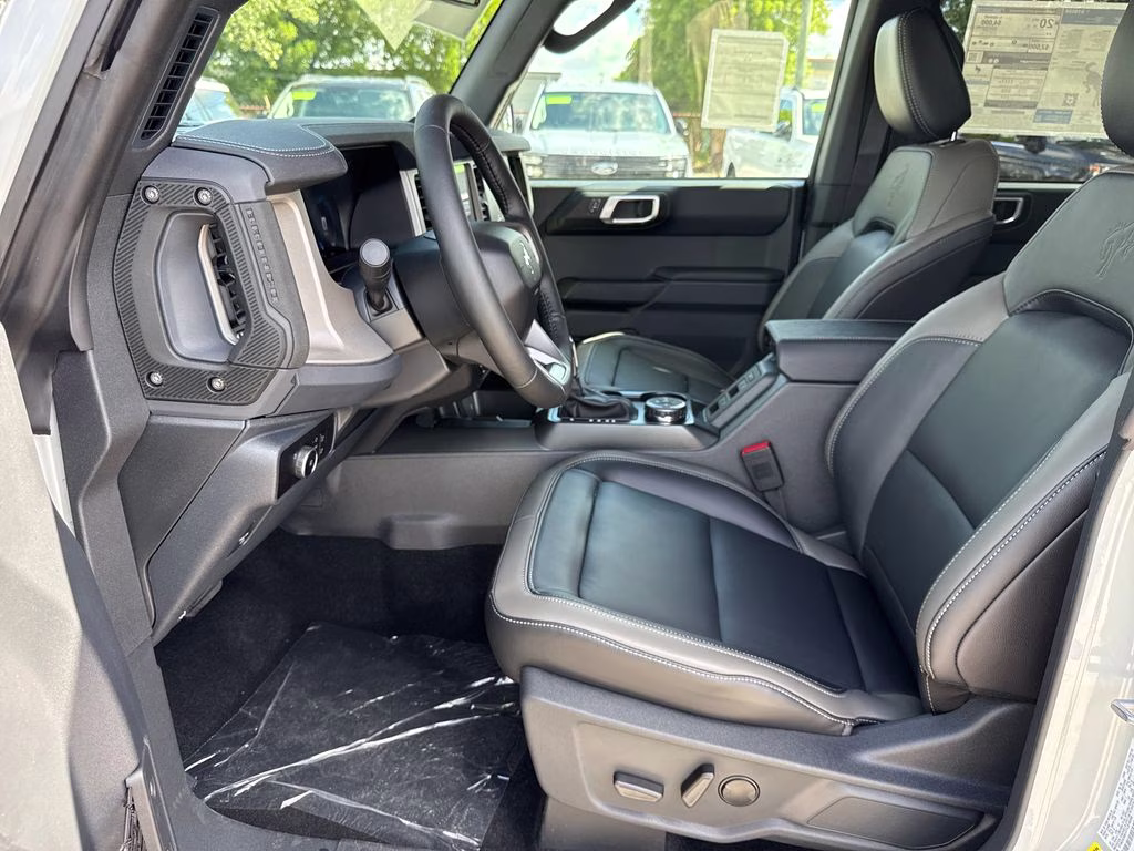 2026 Ford Bronco Outer Banks 4X4 SUV