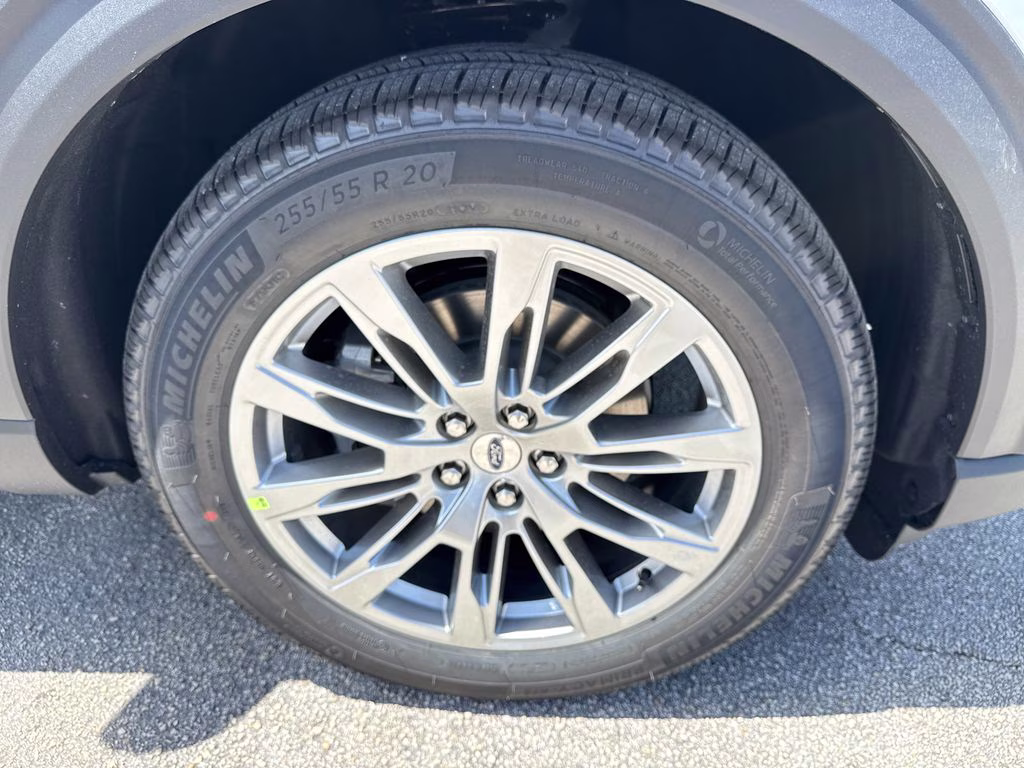 2026 Ford Explorer Platinum RWD SUV