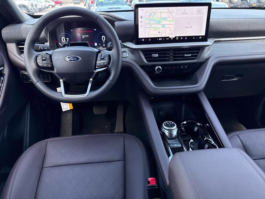2026 Ford Explorer Platinum RWD SUV