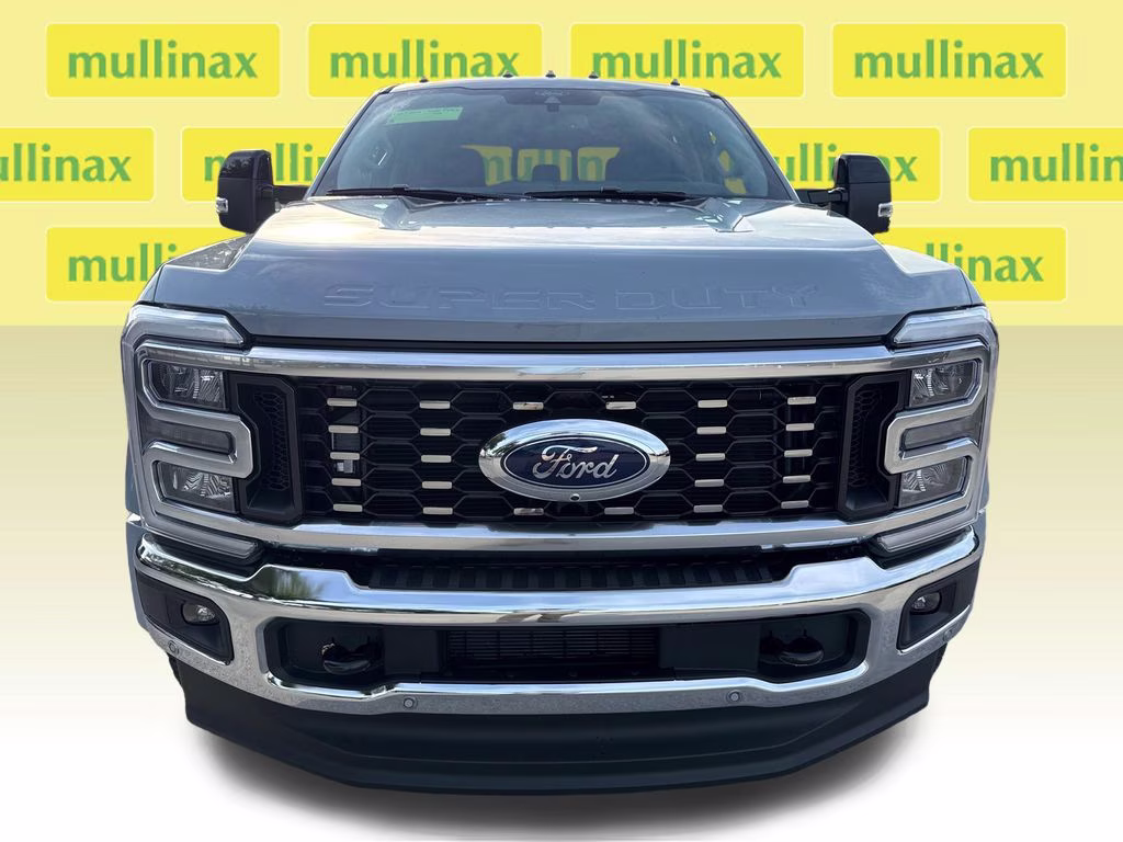 2026 Glacier Gray Metallic Tri-Coat Ford Super Duty F-450 DRW Lariat 4X4 Truck