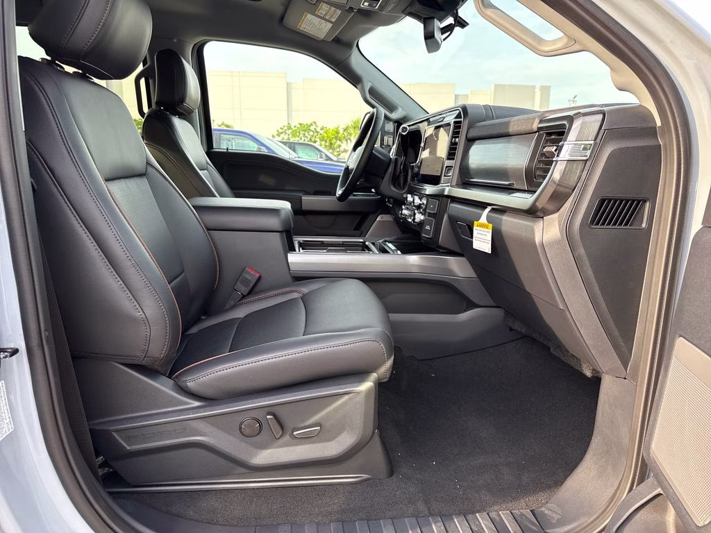 2026 Glacier Gray Metallic Tri-Coat Ford Super Duty F-450 DRW Lariat 4X4 Truck