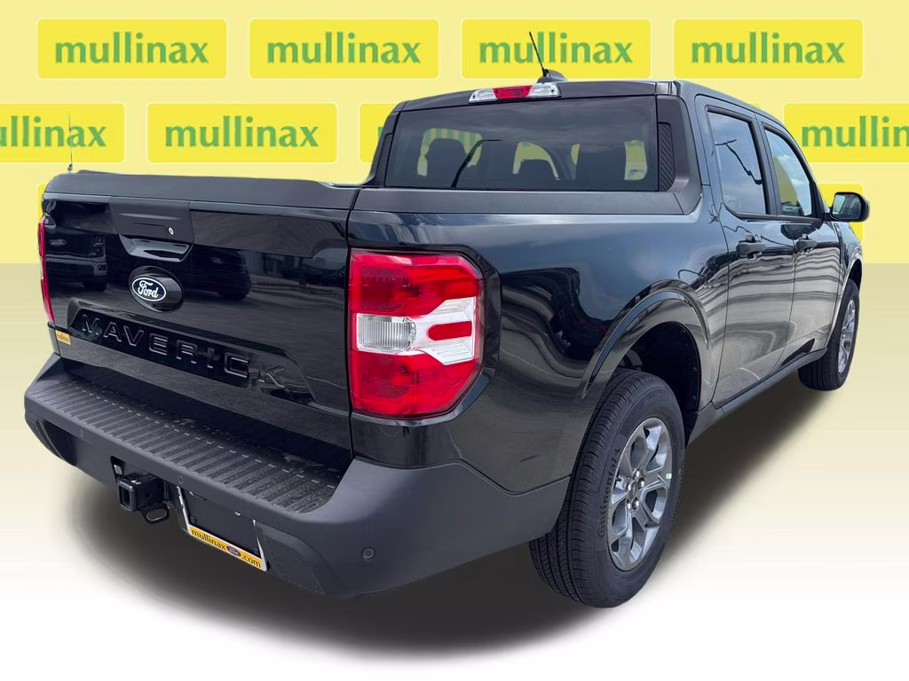 2026 Shadow Black Ford Maverick XLT FWD Truck